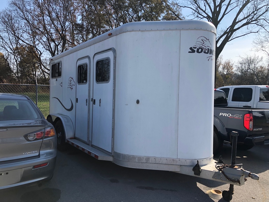 2001 Sooner 2 HSS Horse Trailer