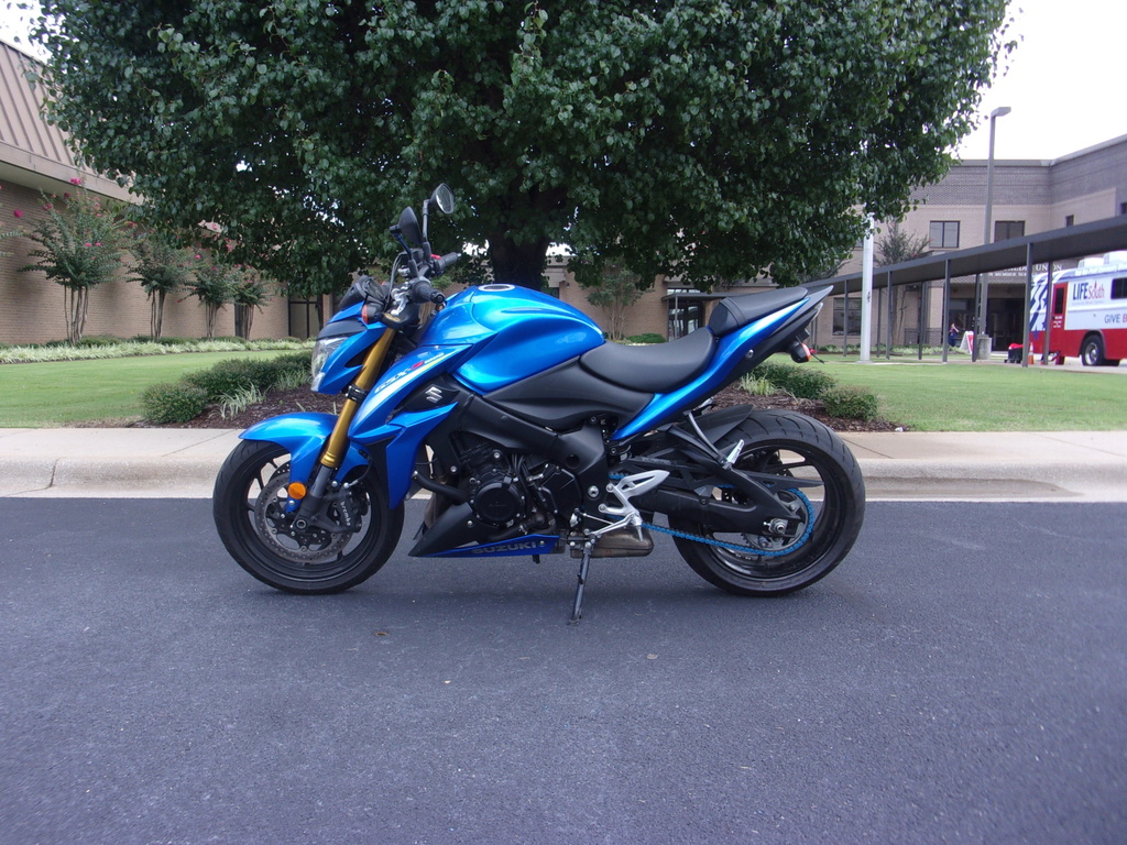 2016 Suzuki GSXS1000