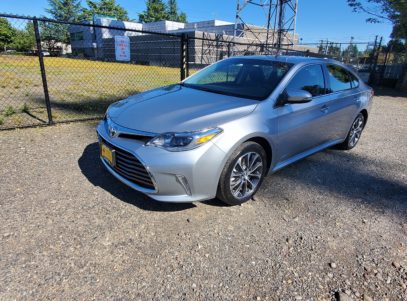 2016 Toyota Avalon XLE Premium Hybrid