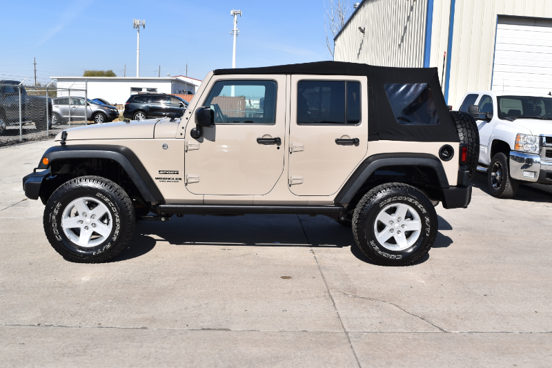 2016 Jeep Wrangler Unlimited Custom Power Down Top Sport