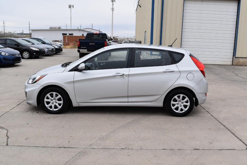 2013 Hyundai Accent GS