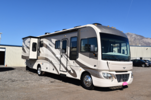 2009 FLEETWOOD SOUTHWIND M-36D