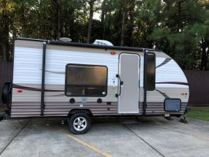 2016 Cherokee Wolf Pup Trailer