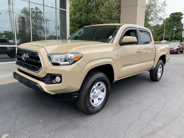 2016 Toyota Tacoma SR5