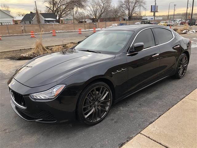 2015 Maserati Ghibli