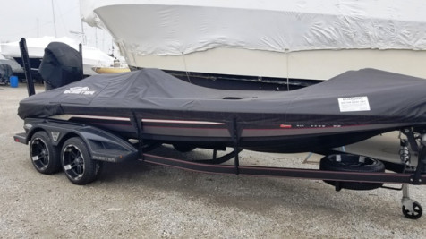 21′ – 2018 Skeeter FX21