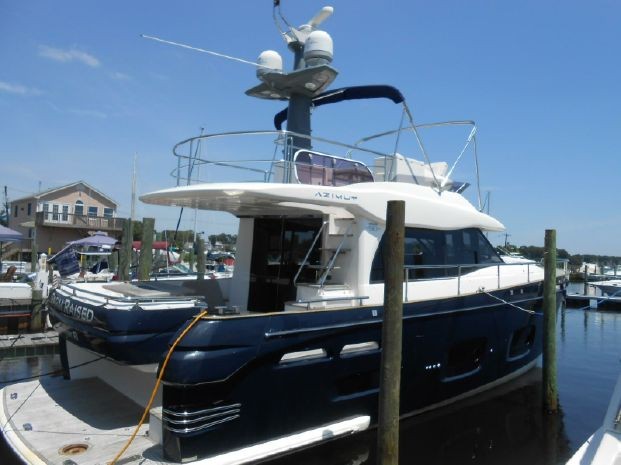 2012 Azimut Magellano 50