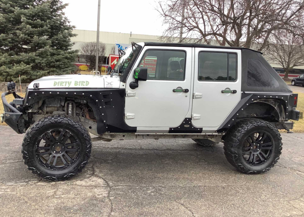 2010 Jeep Wrangler Repo Finder
