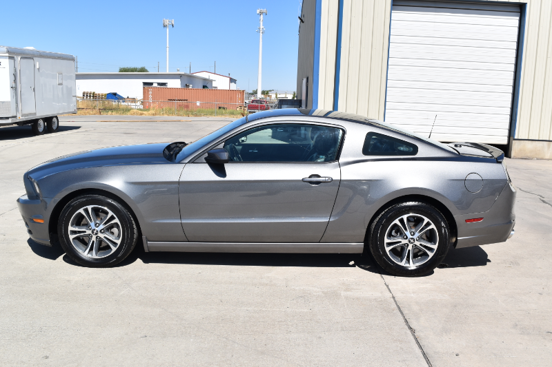 2013 Ford Mustang V6 Premium