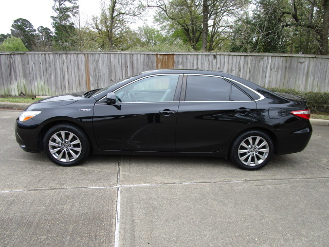 2015 Toyota Camry XLE Hybrid