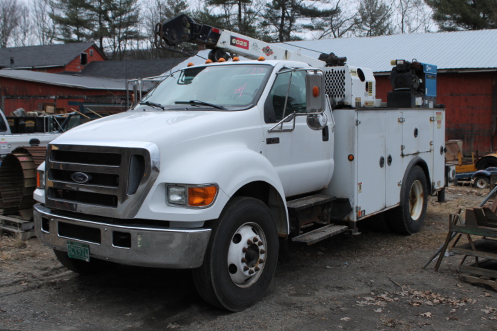 2006 Ford F750 Super Duty Service Truck