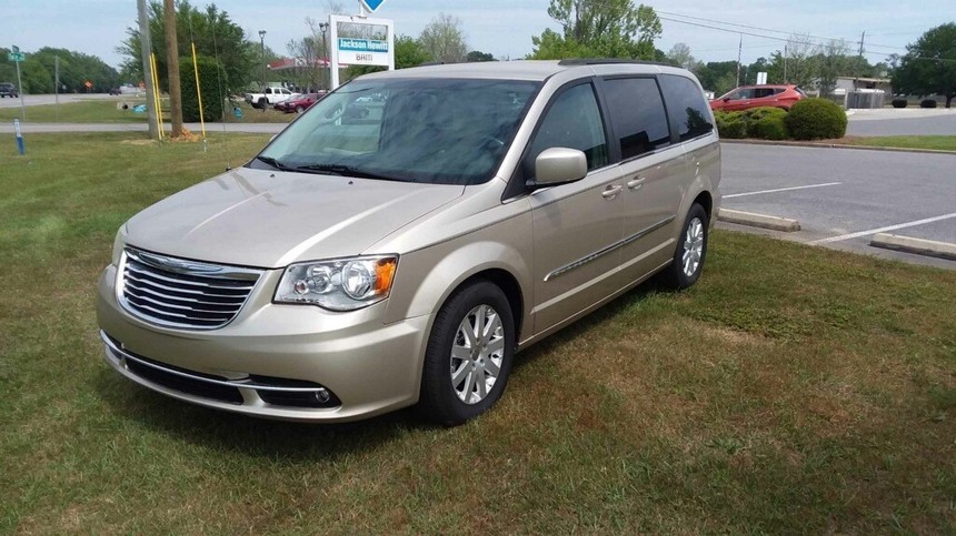 2014 Chrysler Town and Country