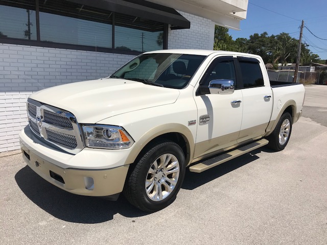 2016 RAM 1500 4×4 Laramie Long Horn