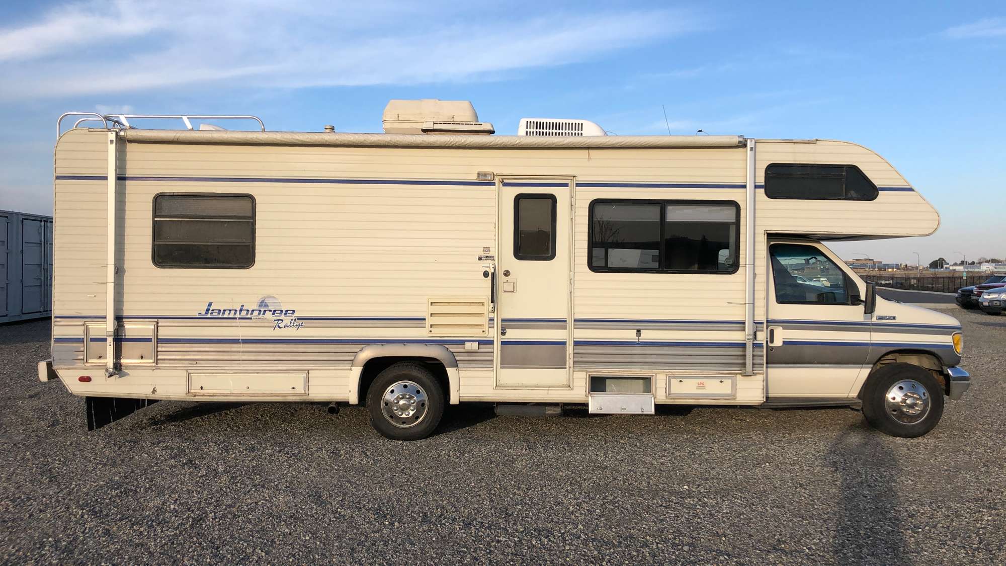 1993 Ford/ Fleetwood Jamboree RV E350 Repo Finder