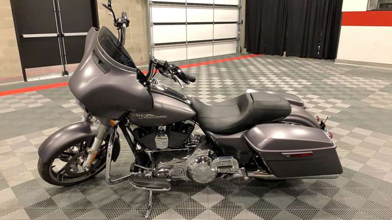 2016 HARLEY DAVIDSON FLHXS Street Glide