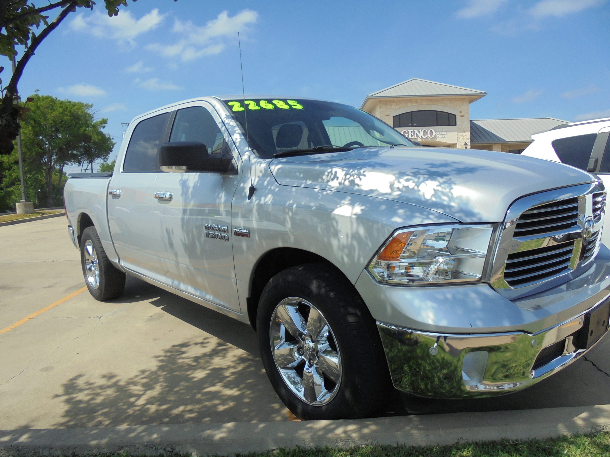 2016 Ram 1500 SLT
