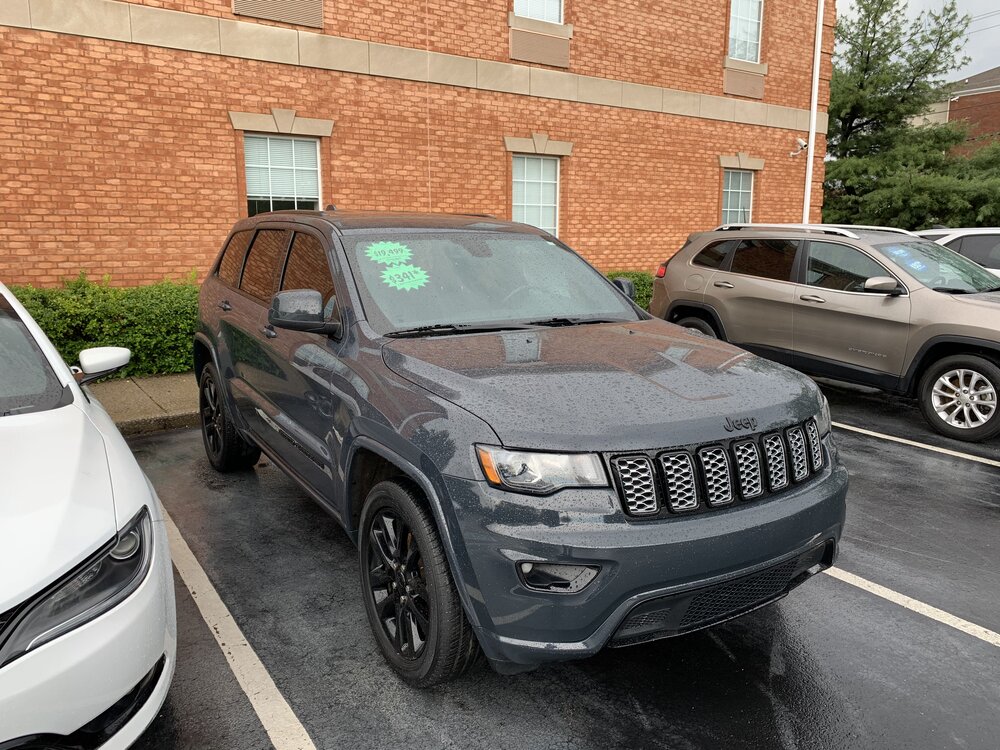 2017 JEEP GRAND CHEROKEE LAREDO 4X4