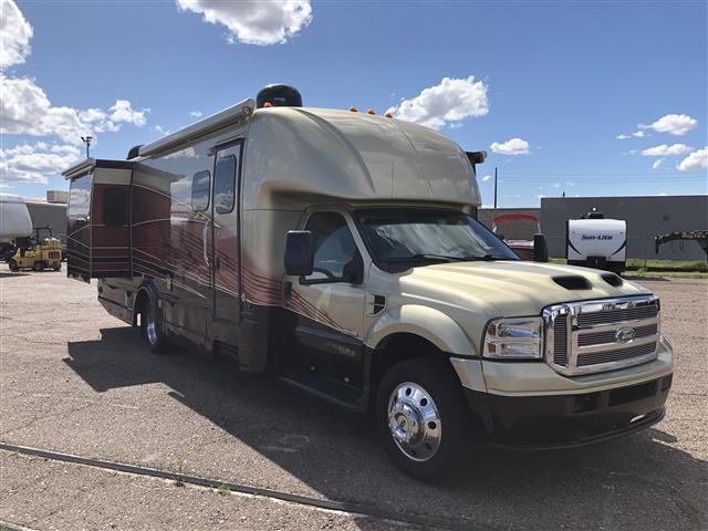 2008  Isata (by Dynamax) Touring Sedan F-Series 310