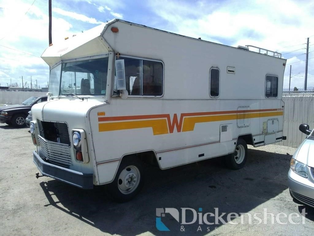 1976 WINNEBAGO BRAVE MT