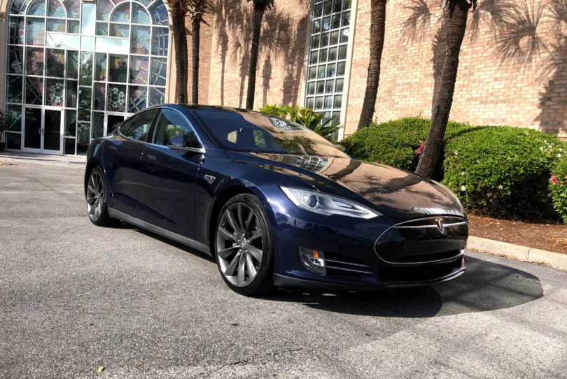 2014 Tesla Model S