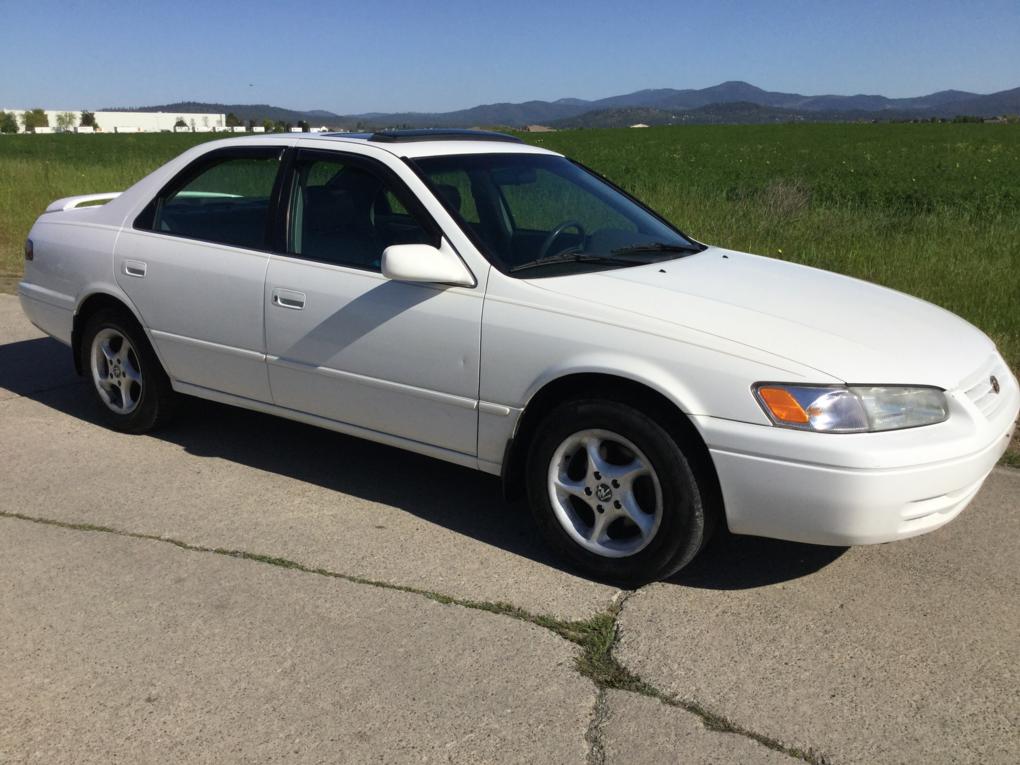 1999 TOYOTA CAMRY XLE V6
