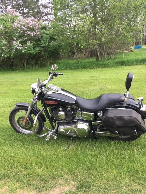 2004 Harley Davidson Motorcycle – FXDL DYNA Low Rider