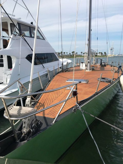 77′ – 1981 Palmer Johnson 77