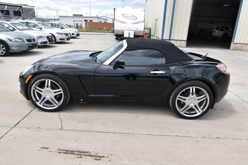 2007 Saturn SKY Base