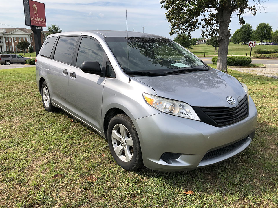 Toyota sienna 2012
