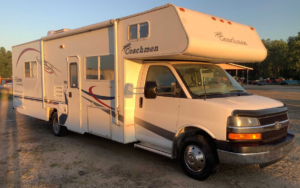 2005 Coachmen FR 289 QB Freedom Motorhome