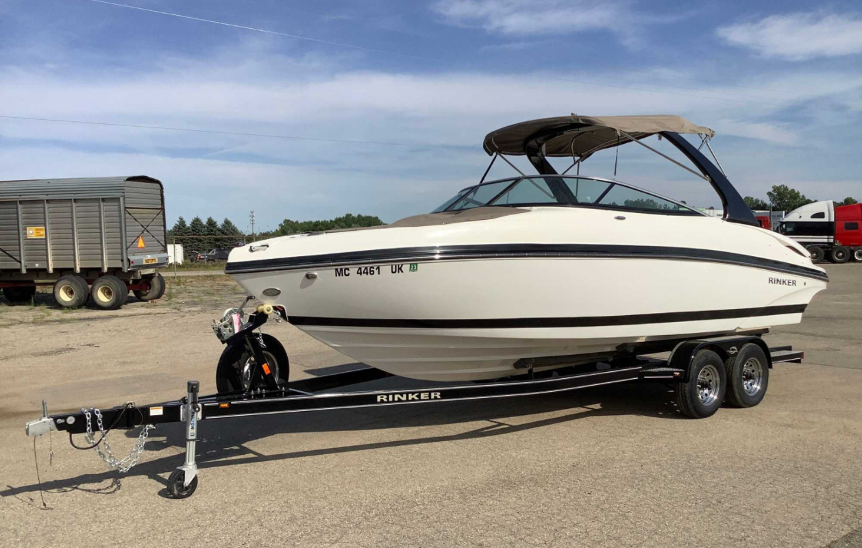 2014 Rinker Captiva 246