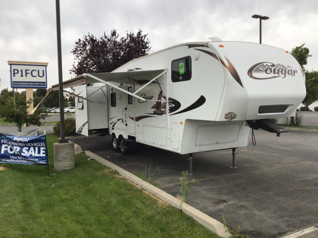 2011 COUGAR M-318SAB