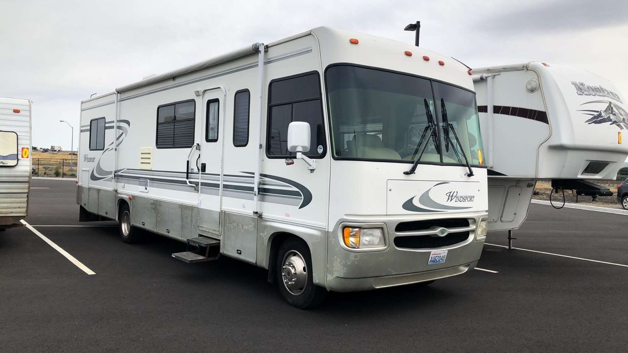 1999 Four Winds Windsport 34K