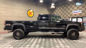 2004 Chevrolet Silverado 3500 LT
