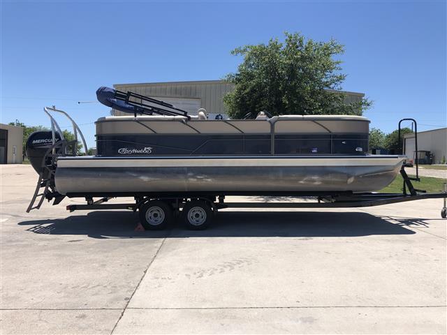 2018 Misty Harbor B-2285CU