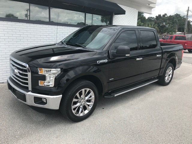 2016 Ford F150 XLT Crew
