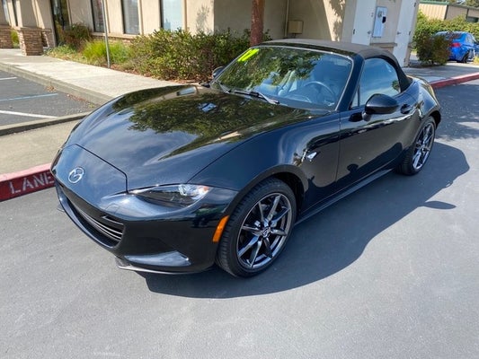 2017 Mazda MX-5 Miata GRAND TOURING MANUAL