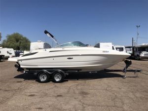 2011 Sea Ray Sun Deck 240
