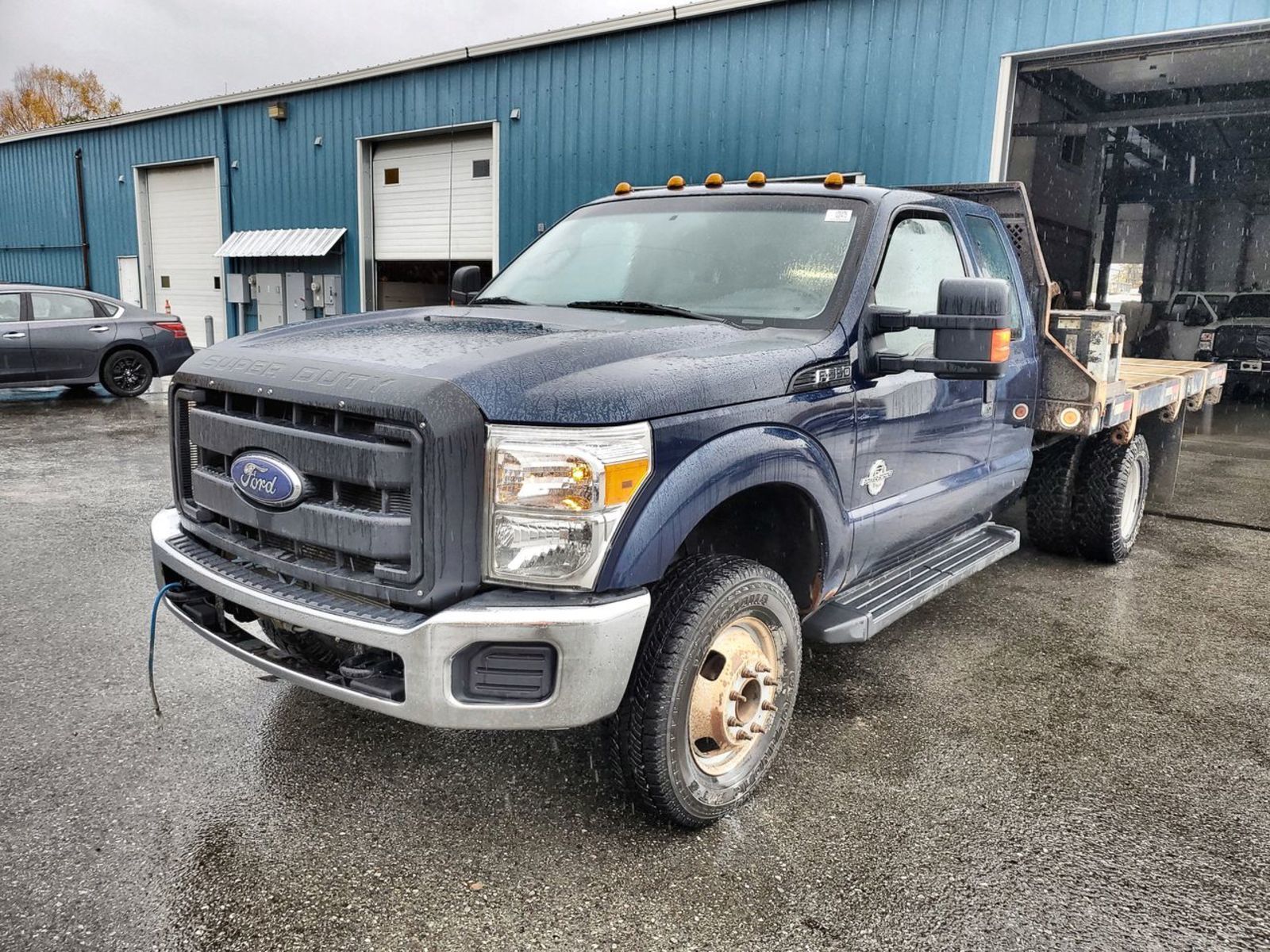 2014 Ford F350 SD XL FLATBED 4WD