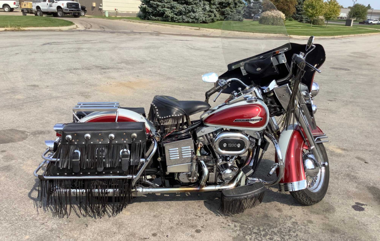 1973 Harley Davidson Electra Glide FLH Motorcycle