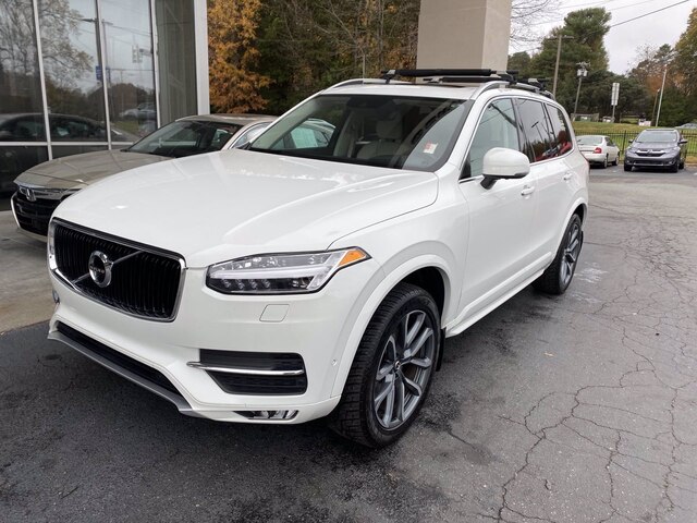 2018 Volvo XC90 Momentum SUV