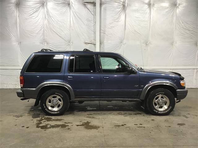 2000 Ford Explorer XLT 4WD