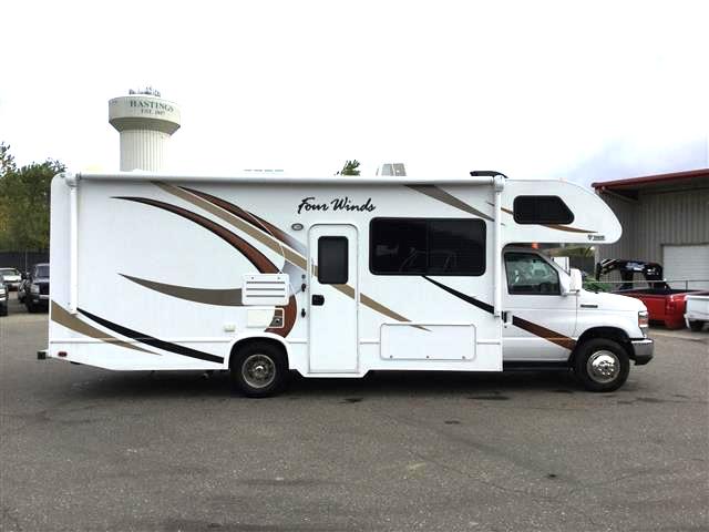 2017 Thor Four Winds 26B