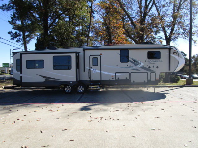 2017 Coachman M-391 QSMB