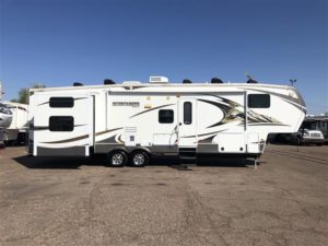 2013 Keystone Montana Mountaineer 345DBQ