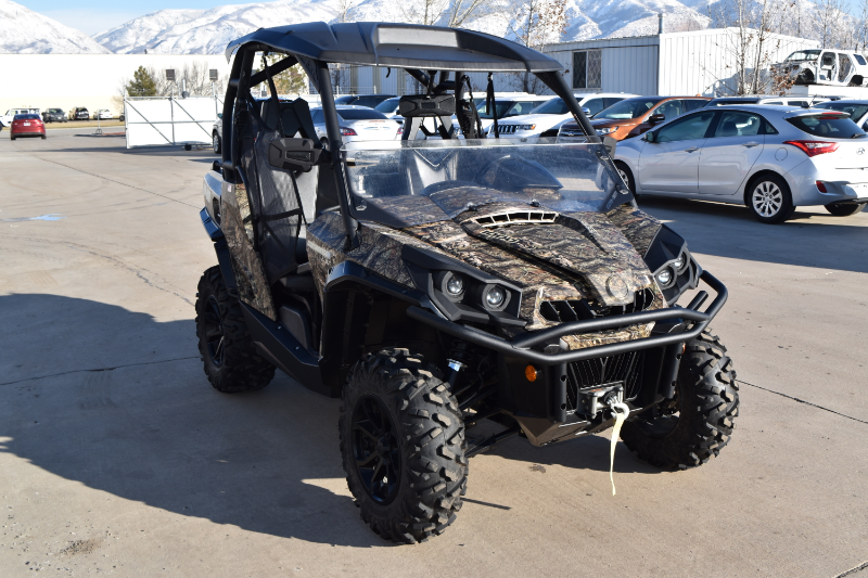 2017 Can-Am Commander 1000 Mossy Oak Hunting Edition