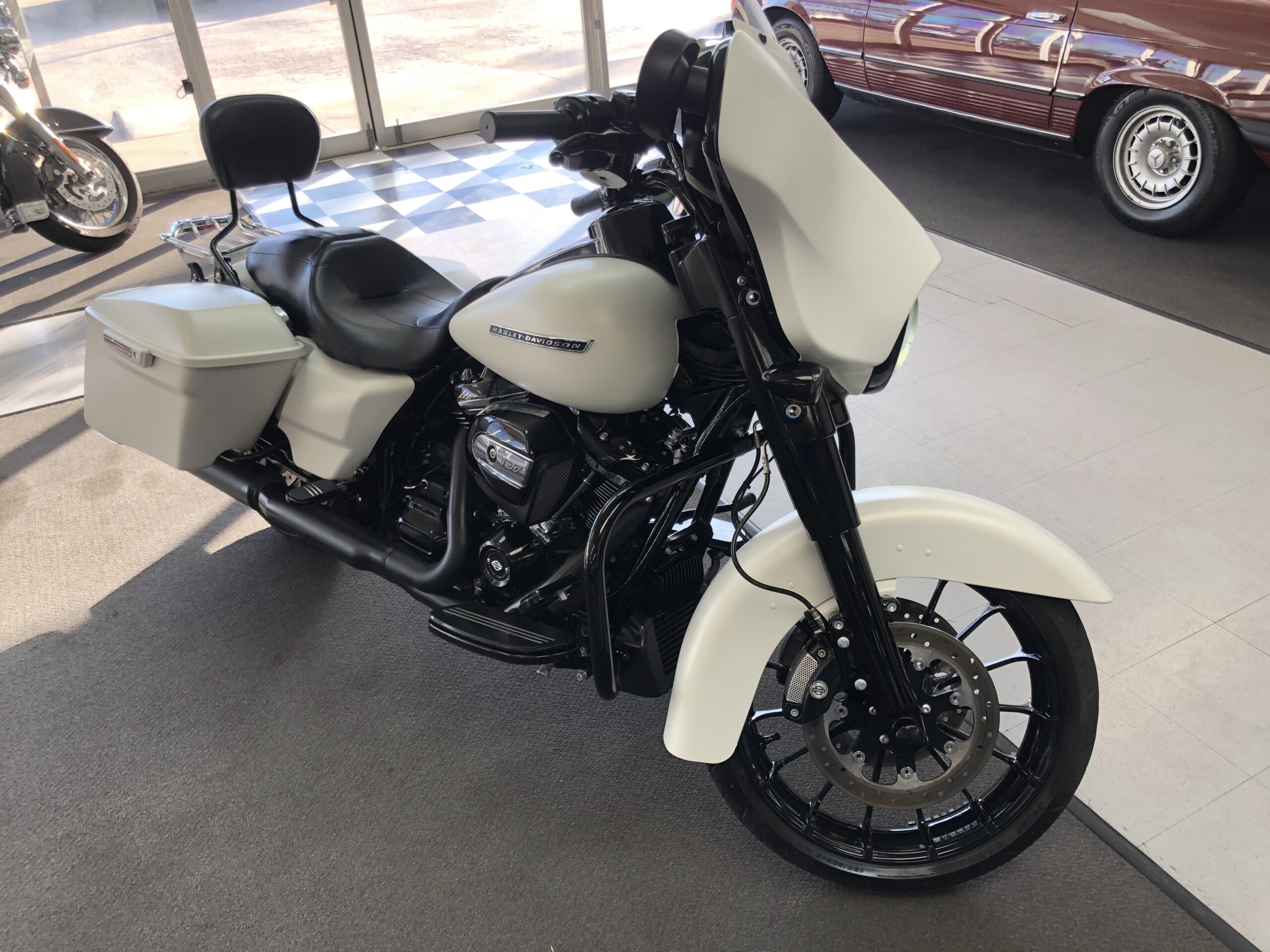 2018 Harley Street Glide Nav Abs