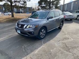 2017 Nissan Pathfinder SL