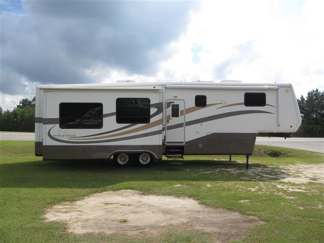 2006 Double Tree Mobile Suites 36RE3