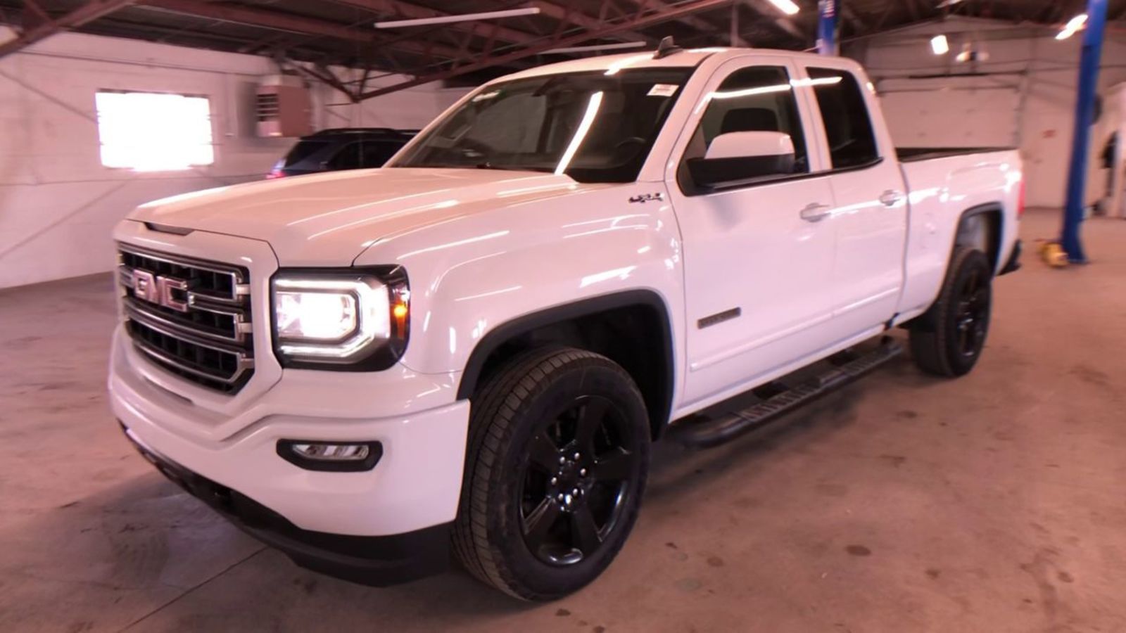 2018 GMC Sierra 1500 Elevation Edition Pkg